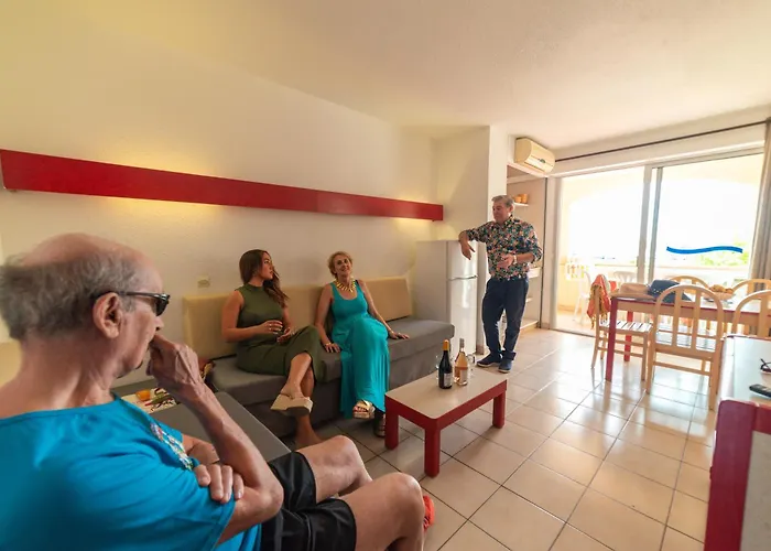 Apartmanhotel Agathea 3*